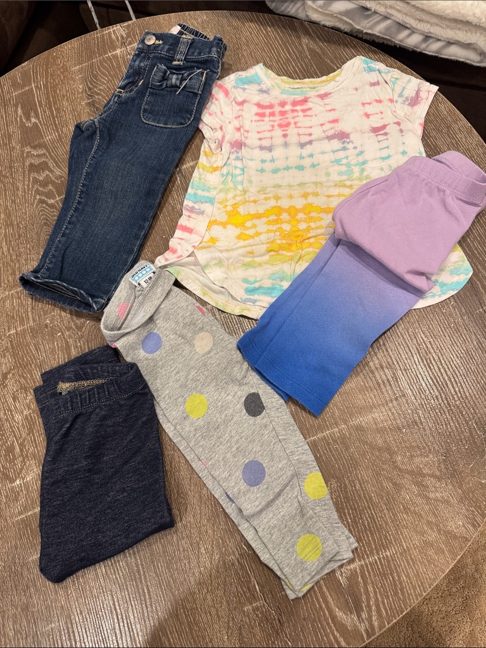 Old Navy Girls Tie-Dye Tee with Pastel Leggings and Polka Dot Gray Pants